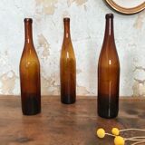 Lot of 6 bottles of bubbled glass.