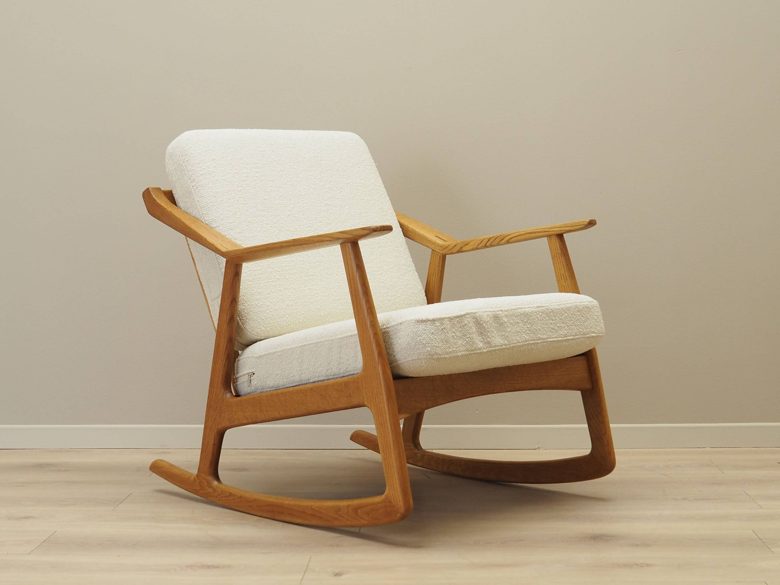 Oak rocking chair, Danish design, 1960s, designer: H. Brockmann Petersen, p