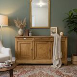 Buffet ancien en bois massif