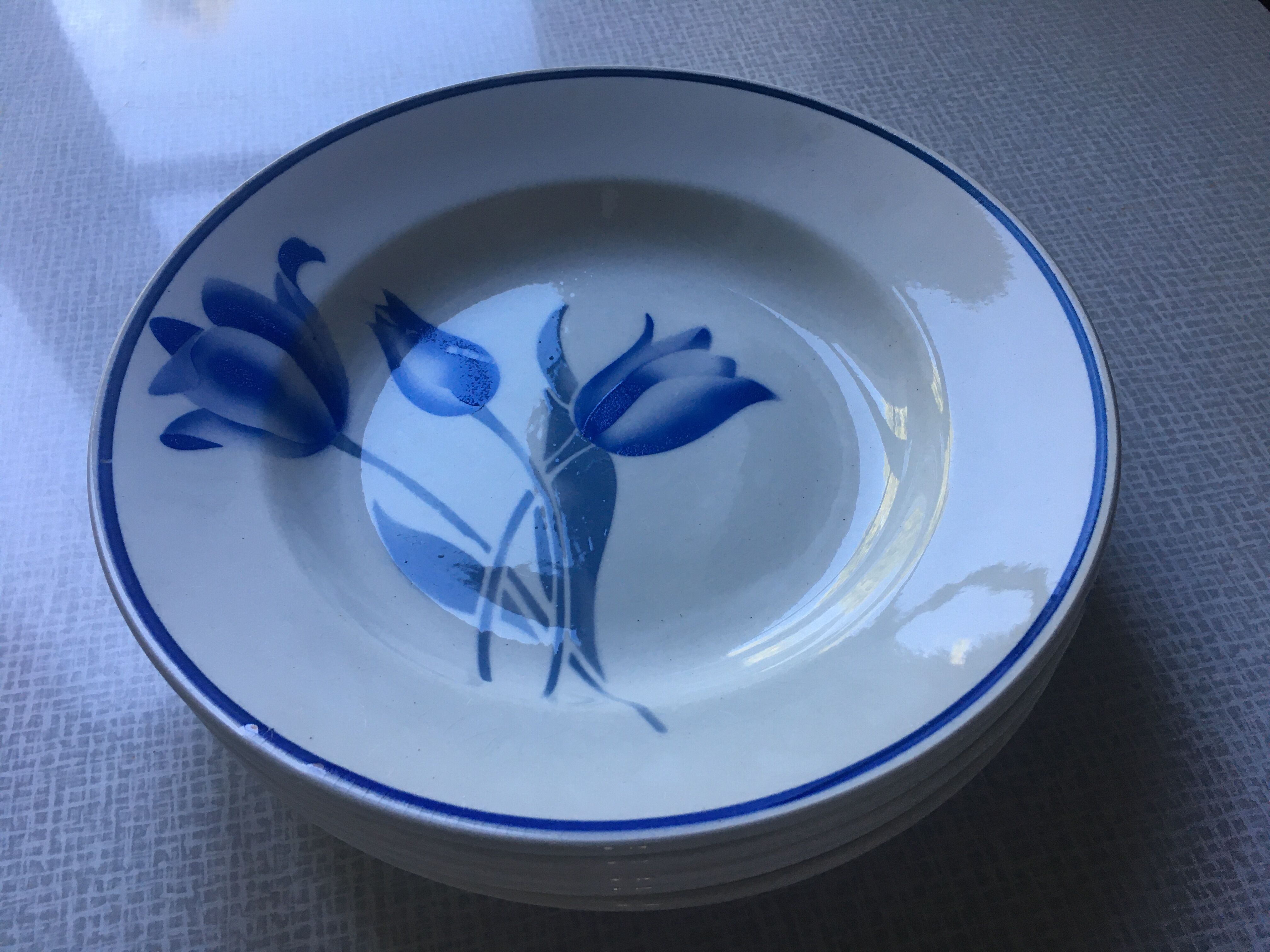 Set of 6 deep plates, Simone Moulin des Loups model