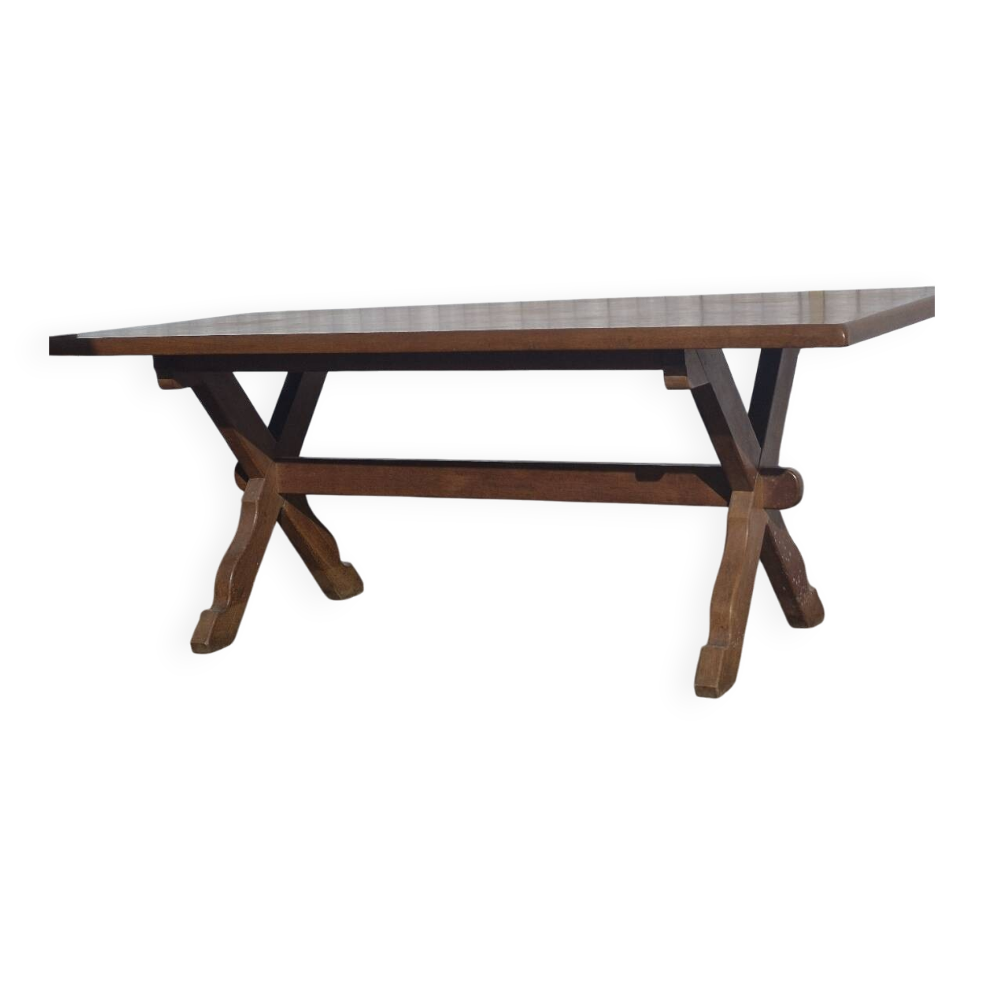 Dining table half a century with crossed legs