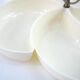 Plateau serviteur apéritif en plastique beige - compartiments en forme de fleur - vintage années 70