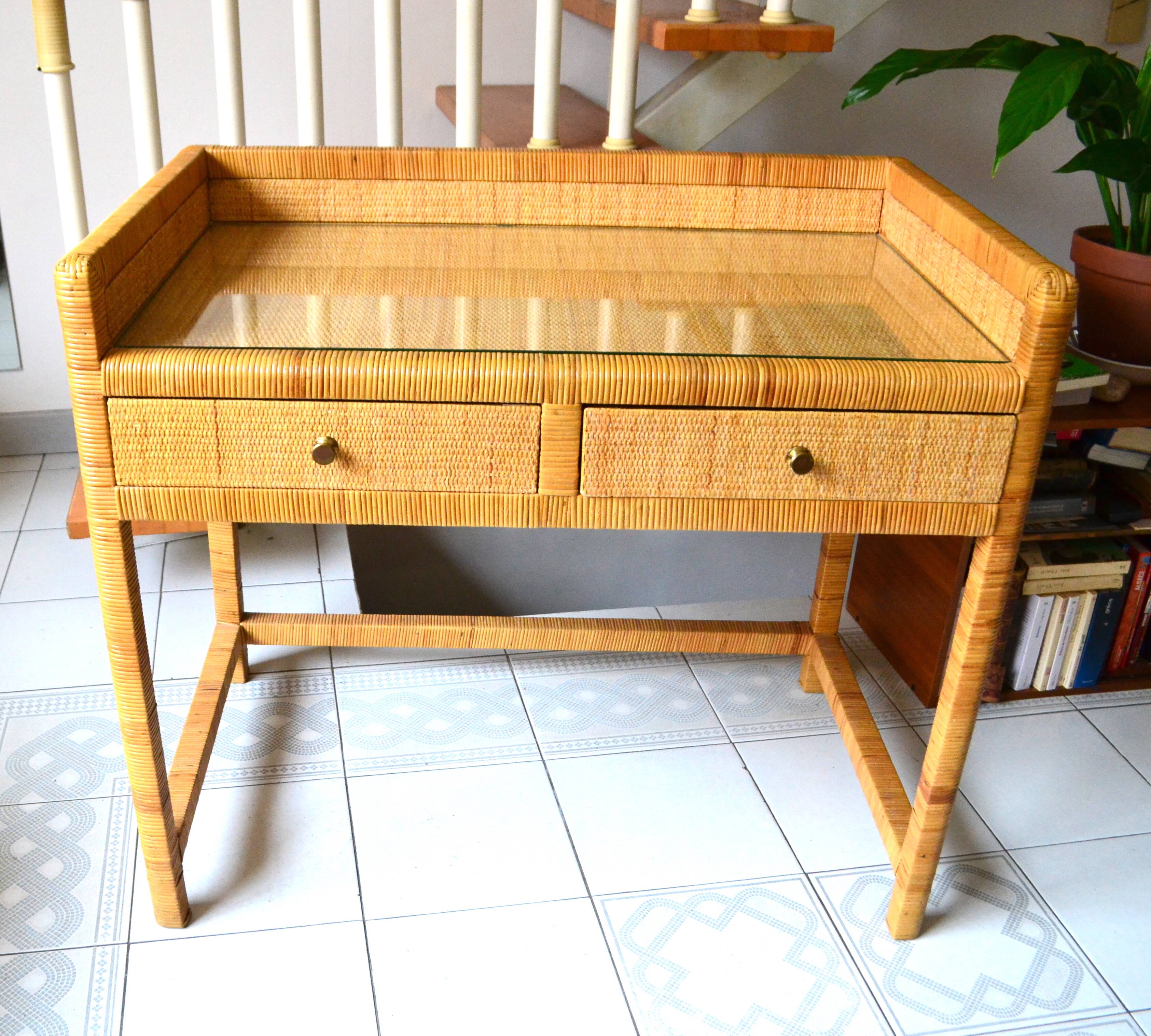 Rattan and wood desk from the 60s/70s.