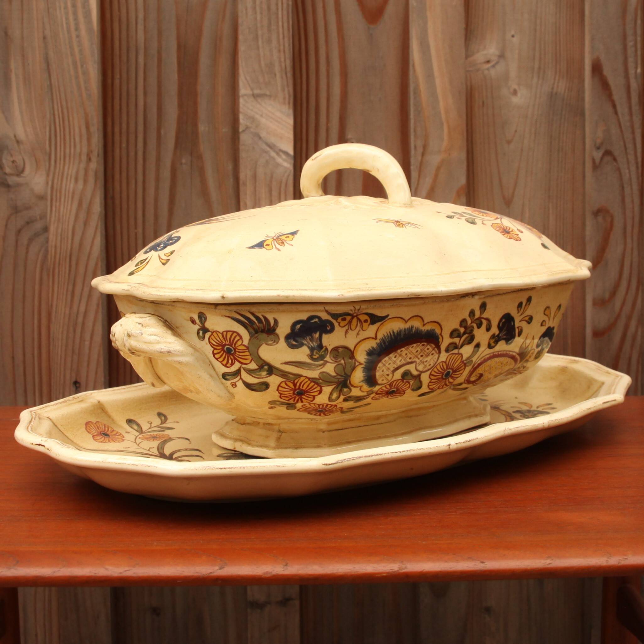 Salins earthenware soup tureen