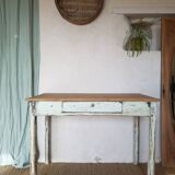 Farmhouse table