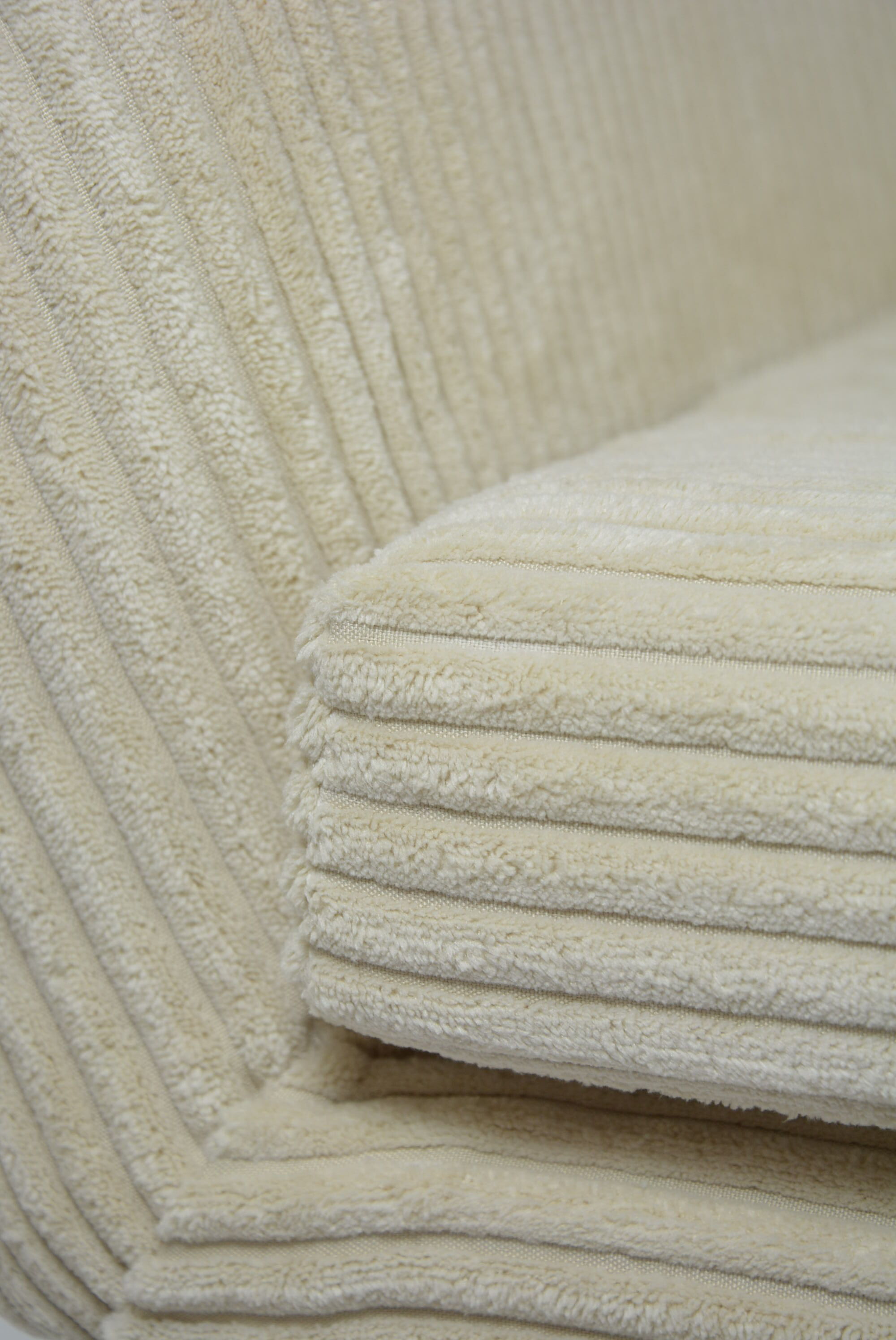 Ivory square shell pitally wood