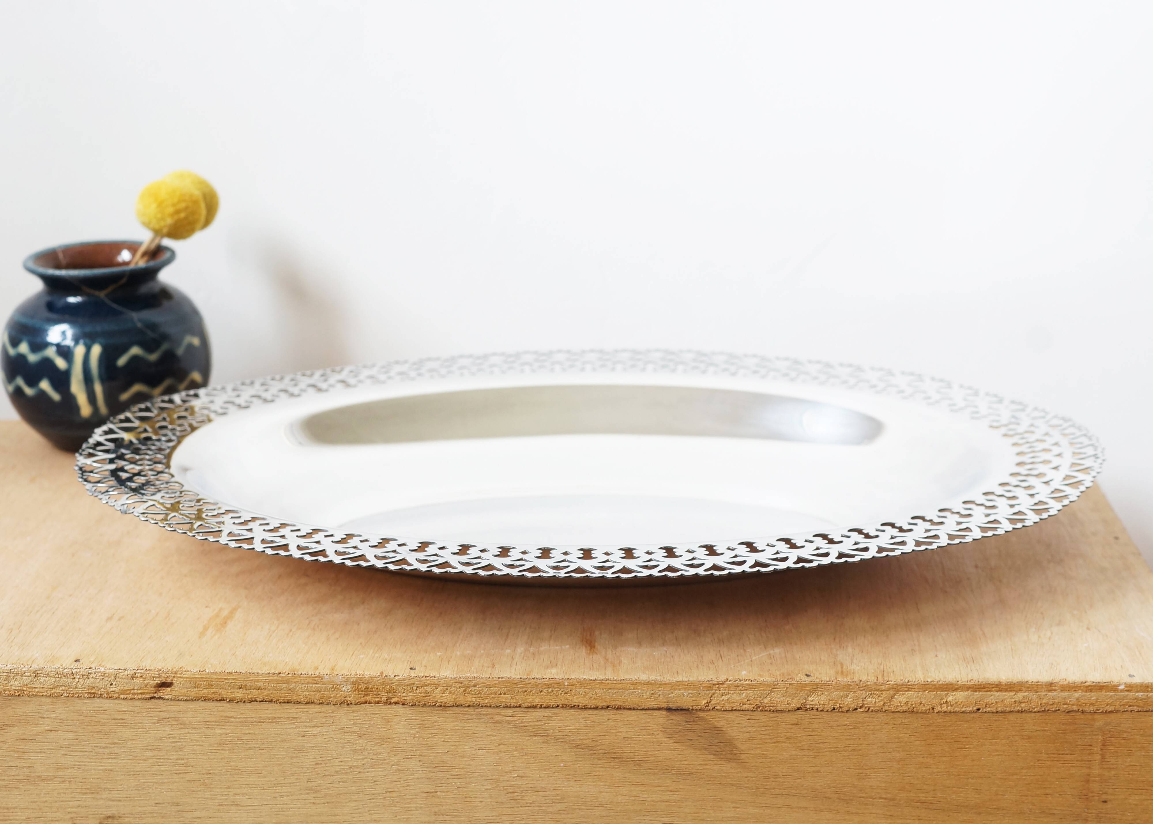 Silver-plated metal breadbasket 30s 40s