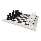 Vintage 1970s Italian Volterra Alabaster Chess Set – Handmade, Excellent Co