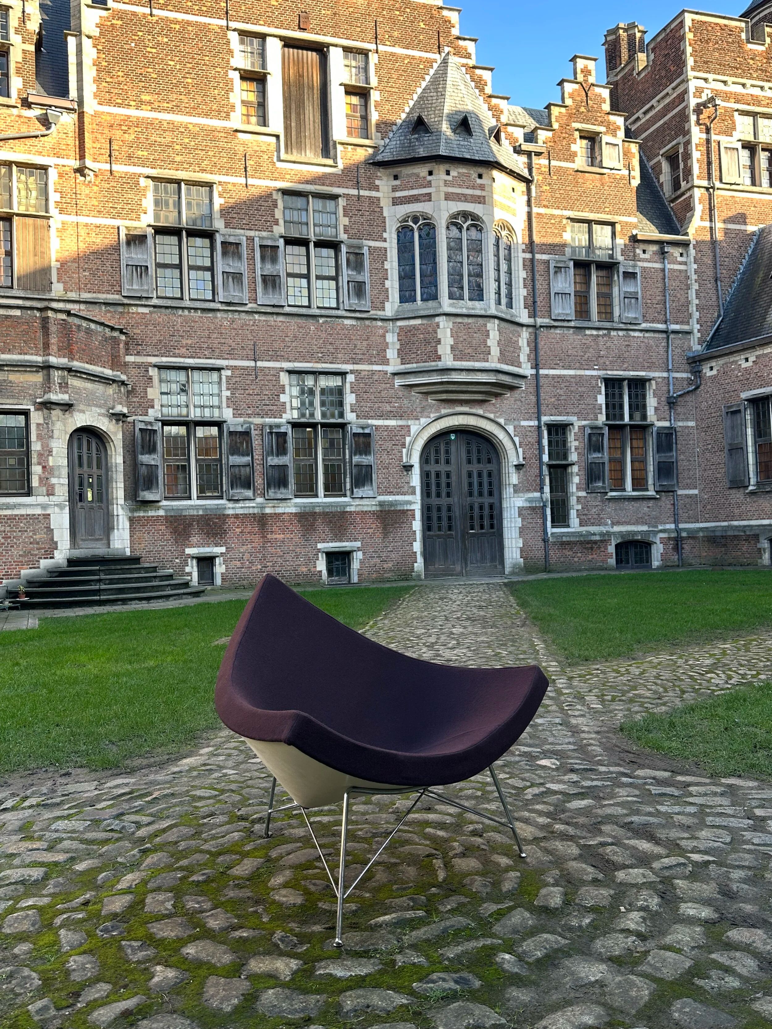 Coconut Chair by George Nelson