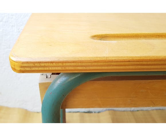 Schoolboy table with locker
