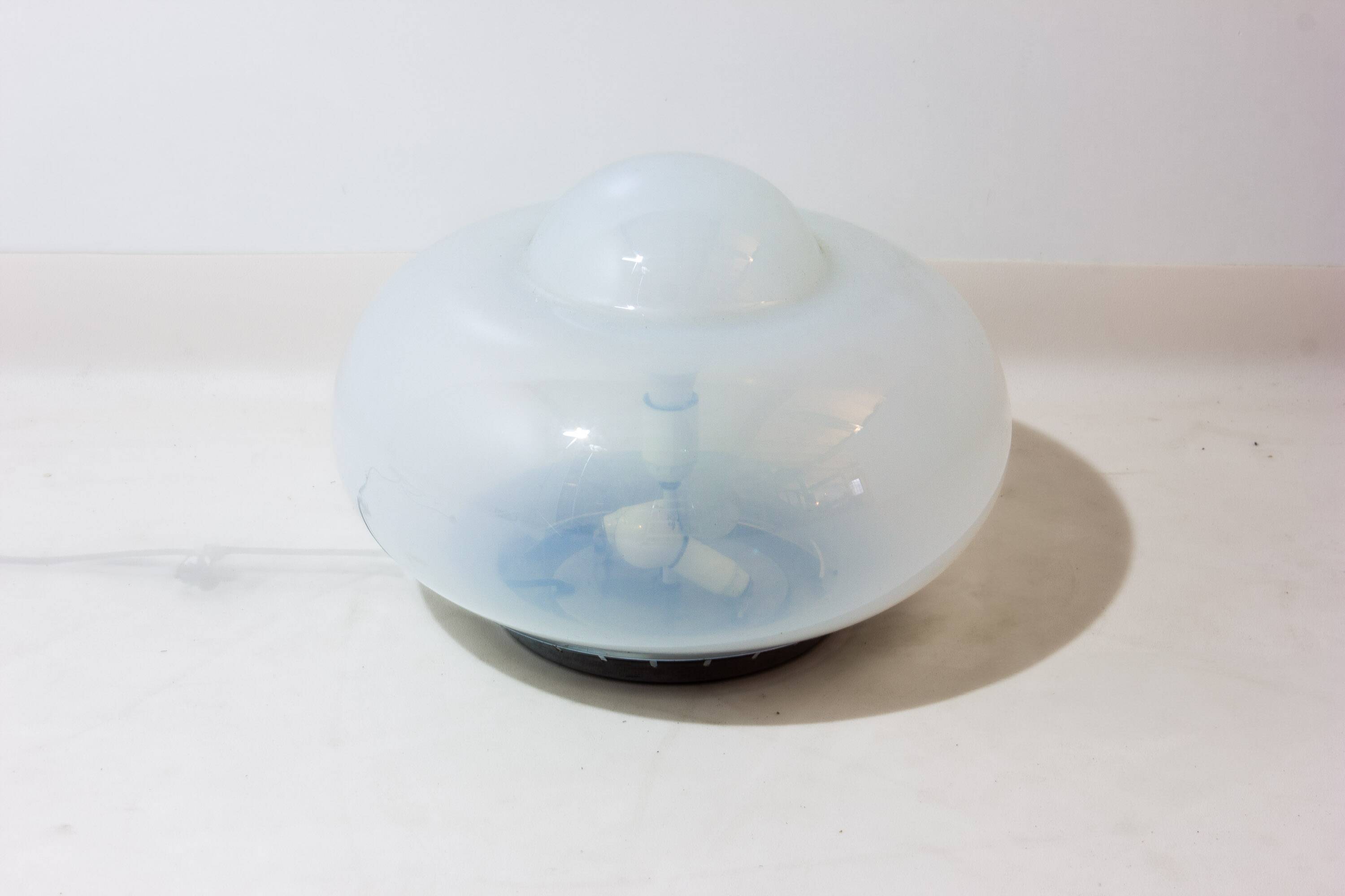 Opaline Murano glass mushroom table lamp, Italy 1970s