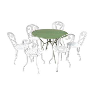 Painted metal garden table and chairs
