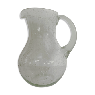 Biot pitcher