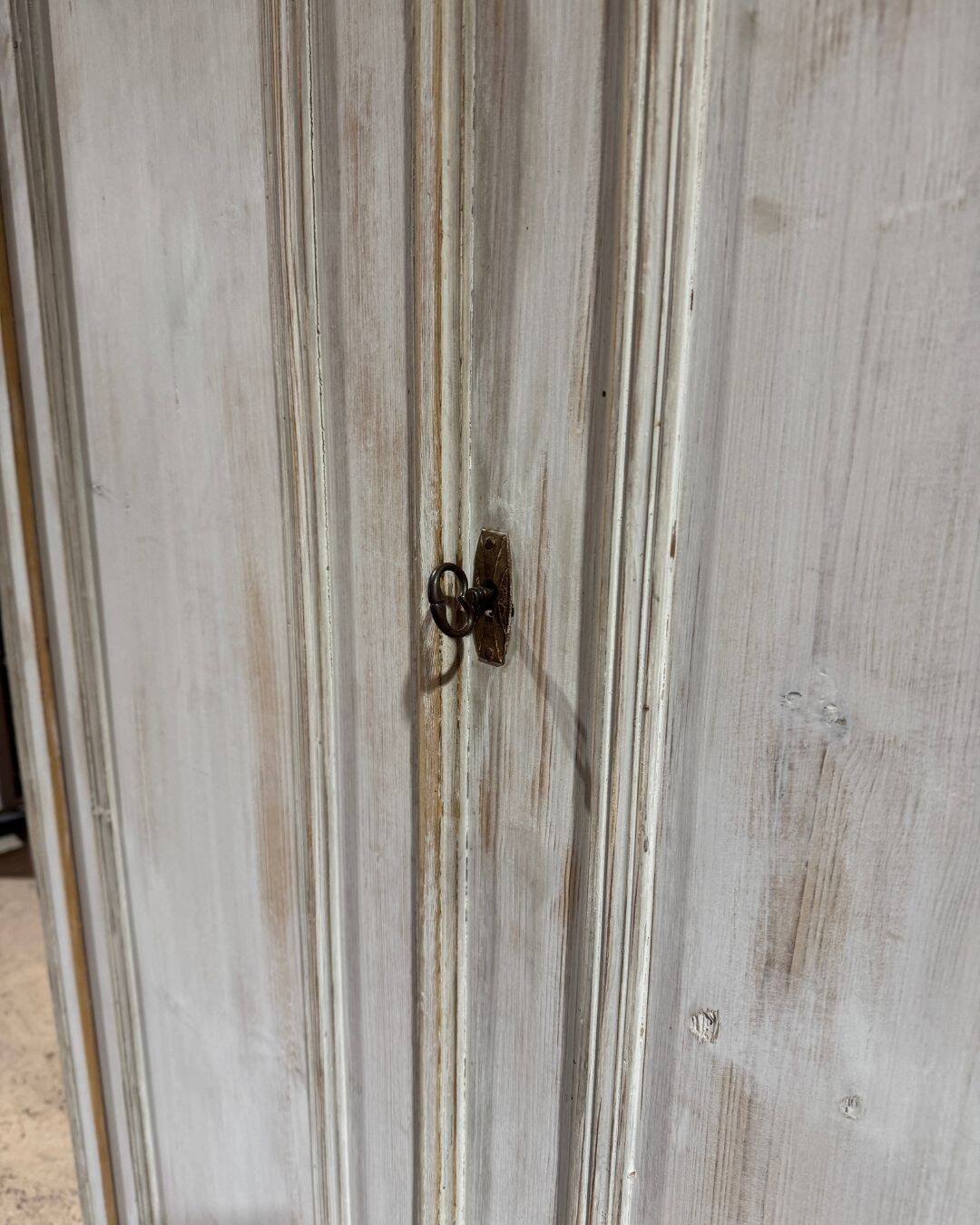 Small antique pine wardrobe - Late 19th century