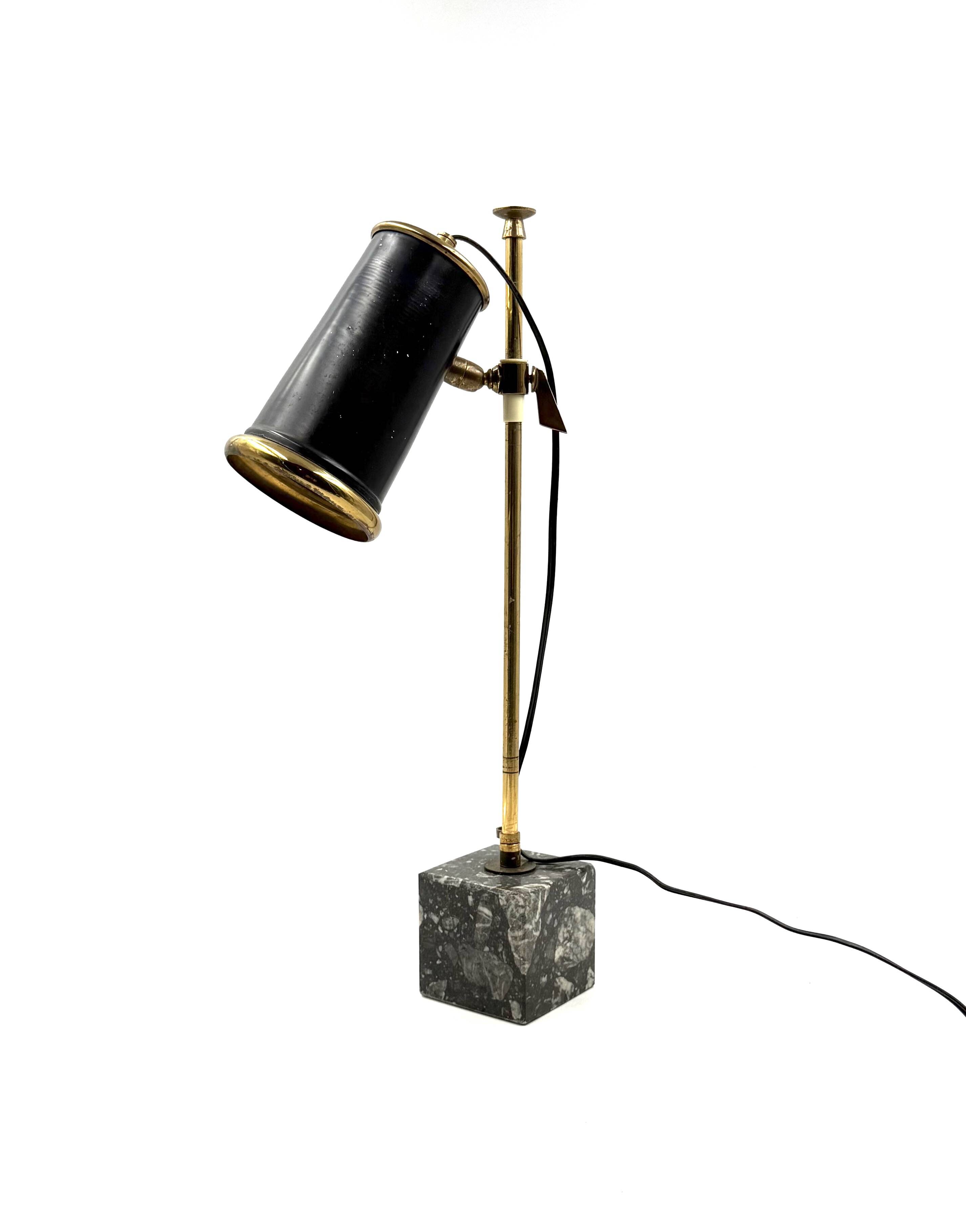 Mid-century modern table / desk lamp, Italy 1960s