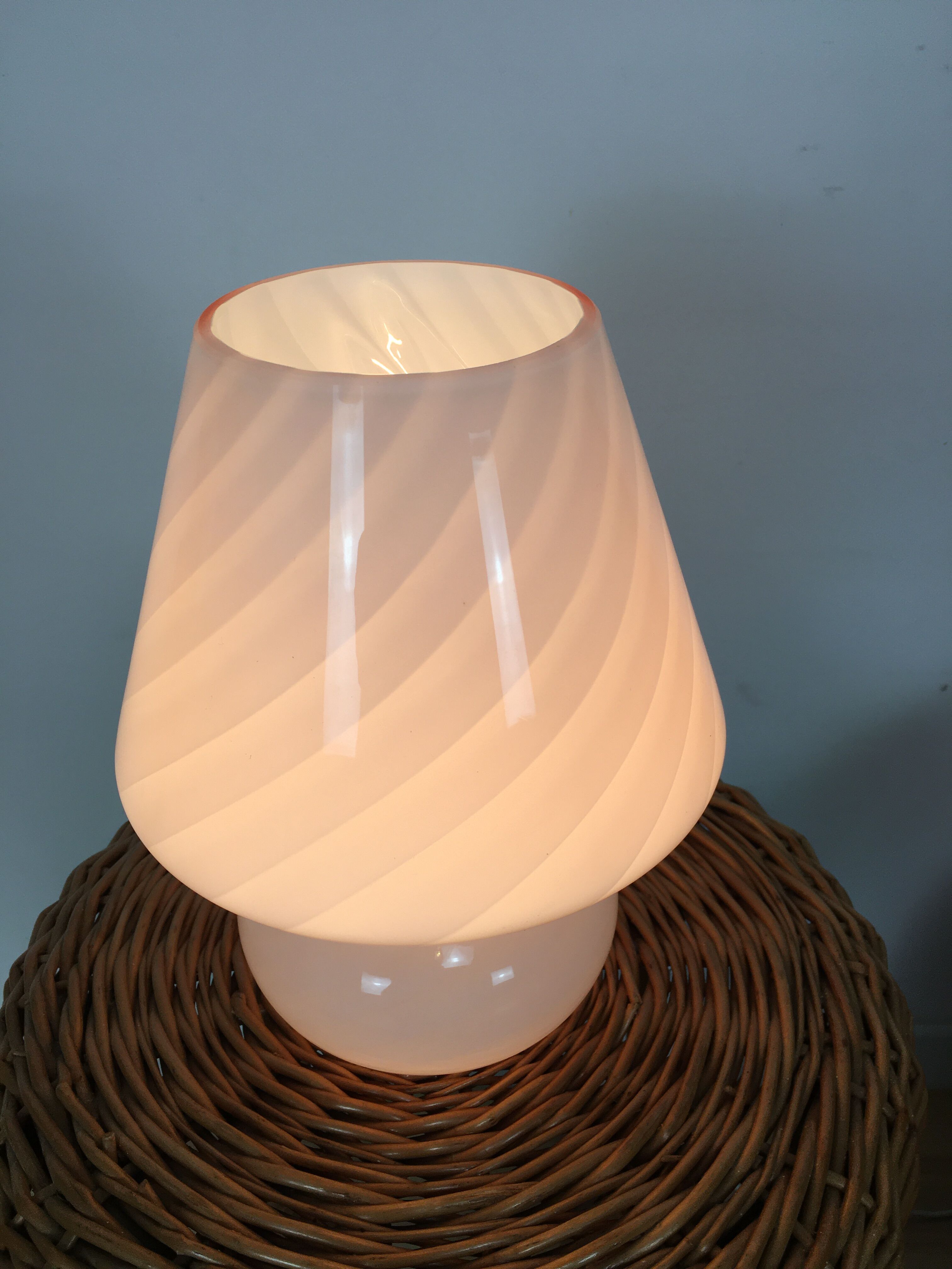 Pink Murano mushroom lamp, 70's