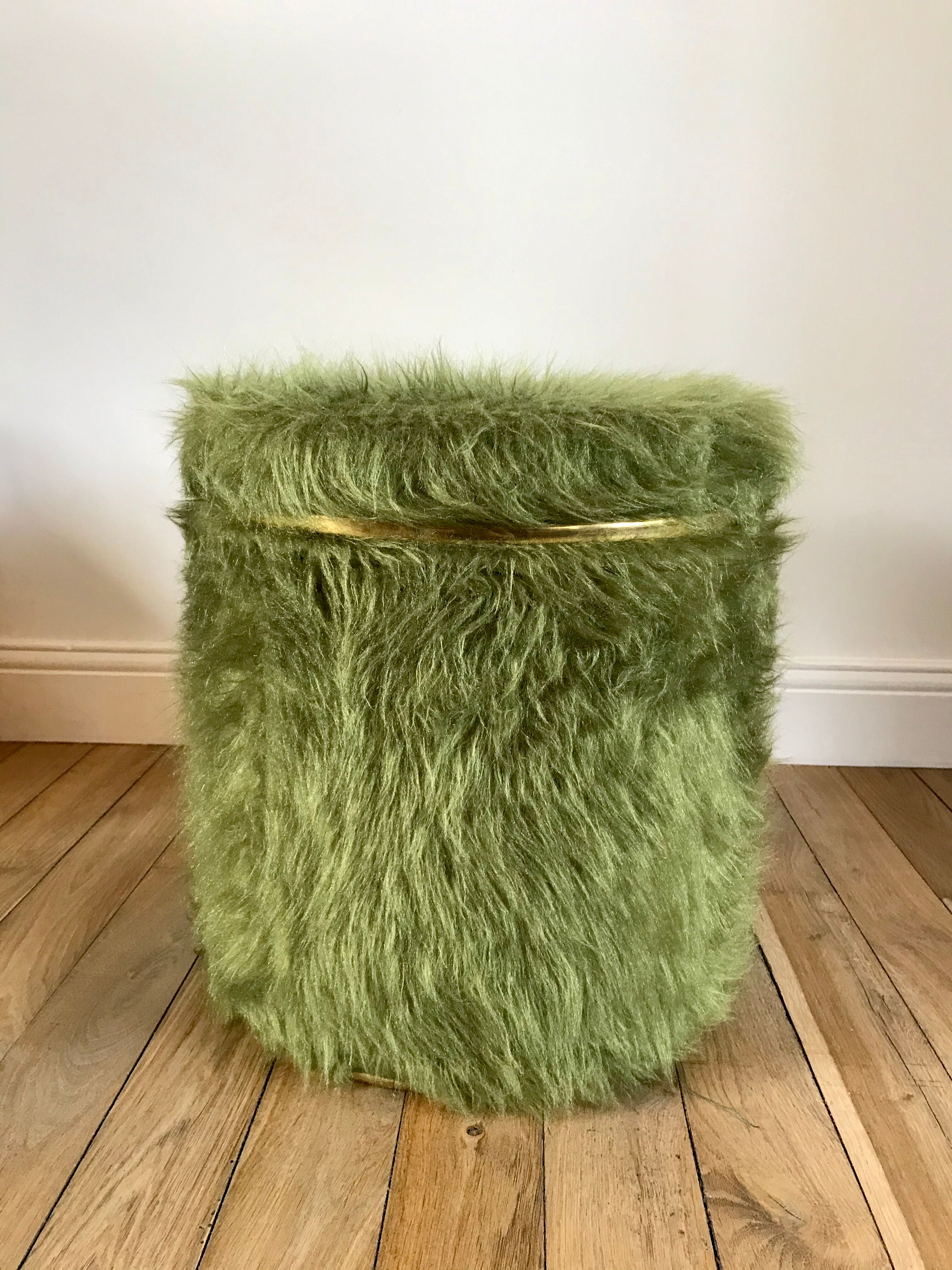 Pouf chest moumoute green and gold vintage years 60-70