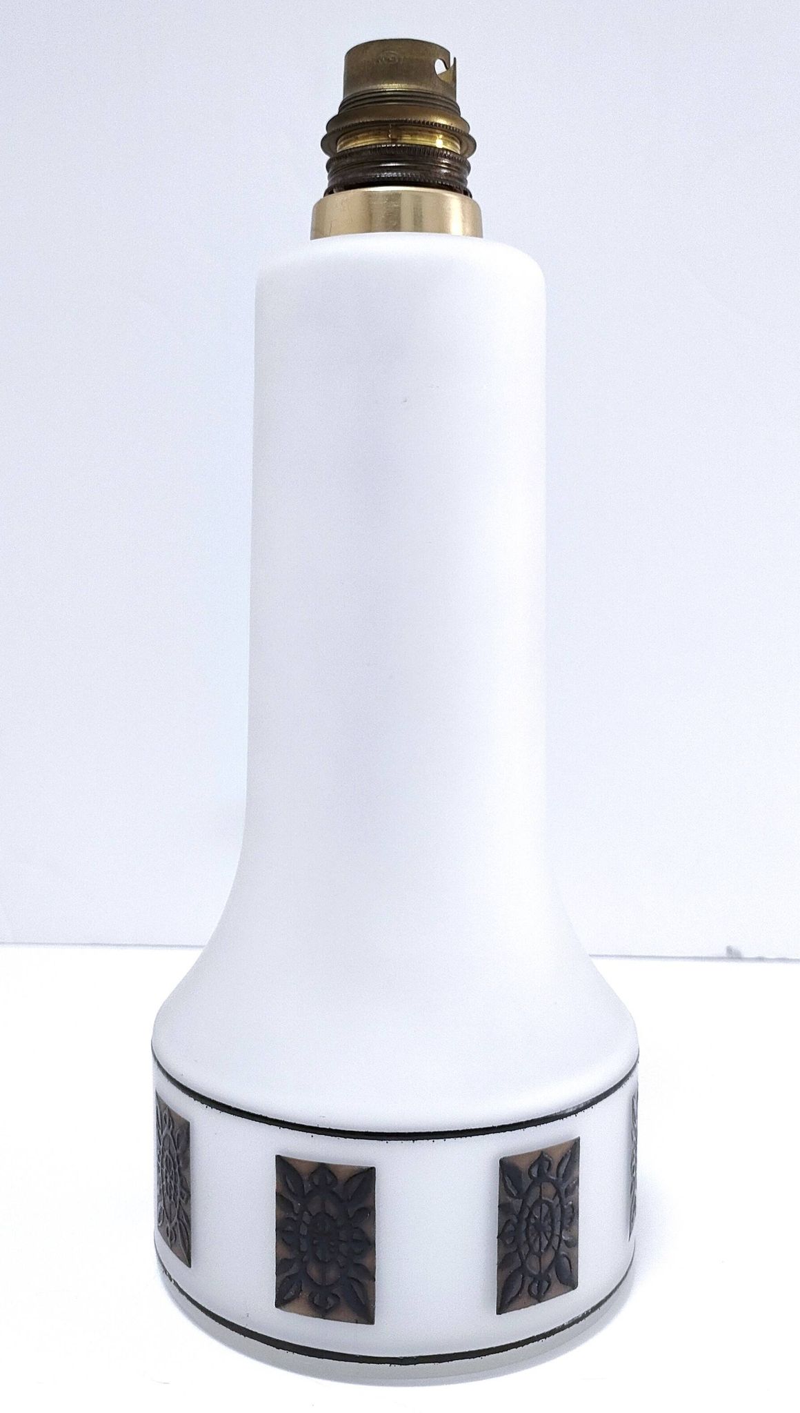 Pied de lampe opaline frise fleurs stylisées années 70