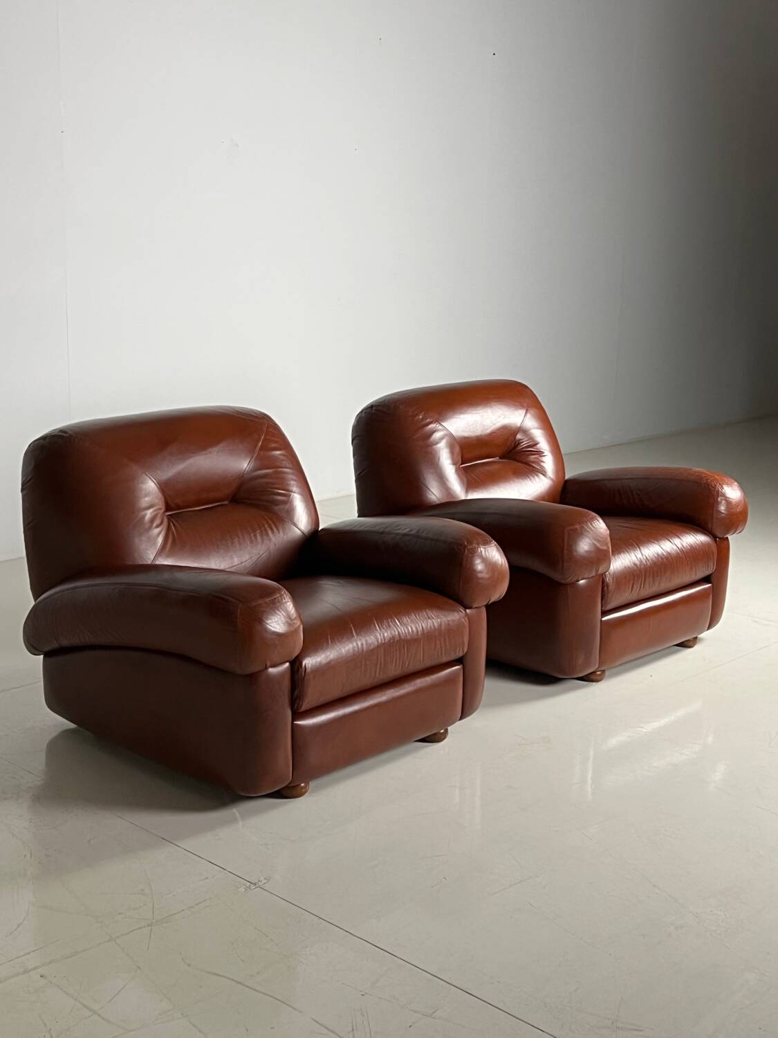 Itslian design chairs