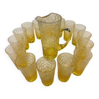 Service of orangeade