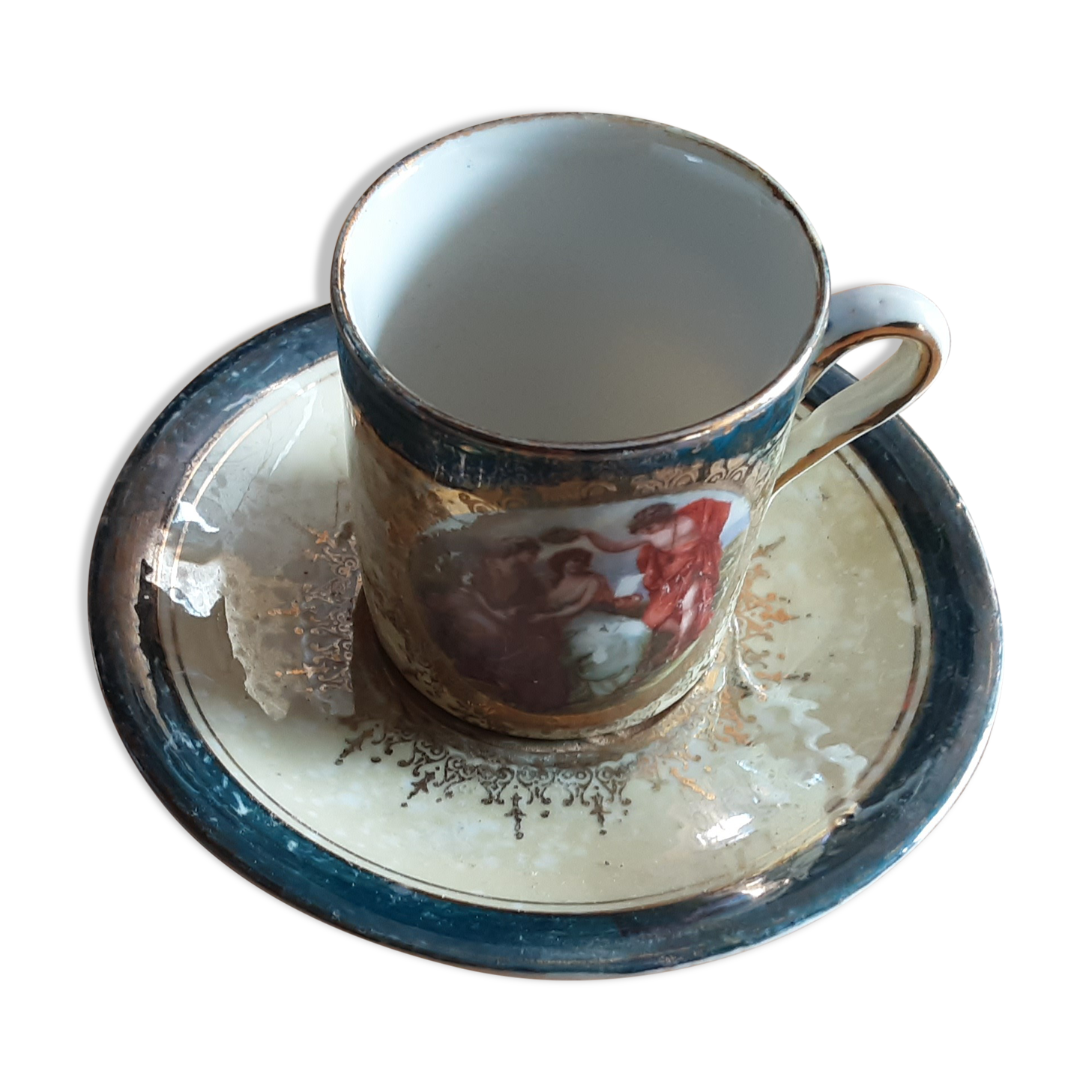 Cup and under cup porcelain scenes galantes