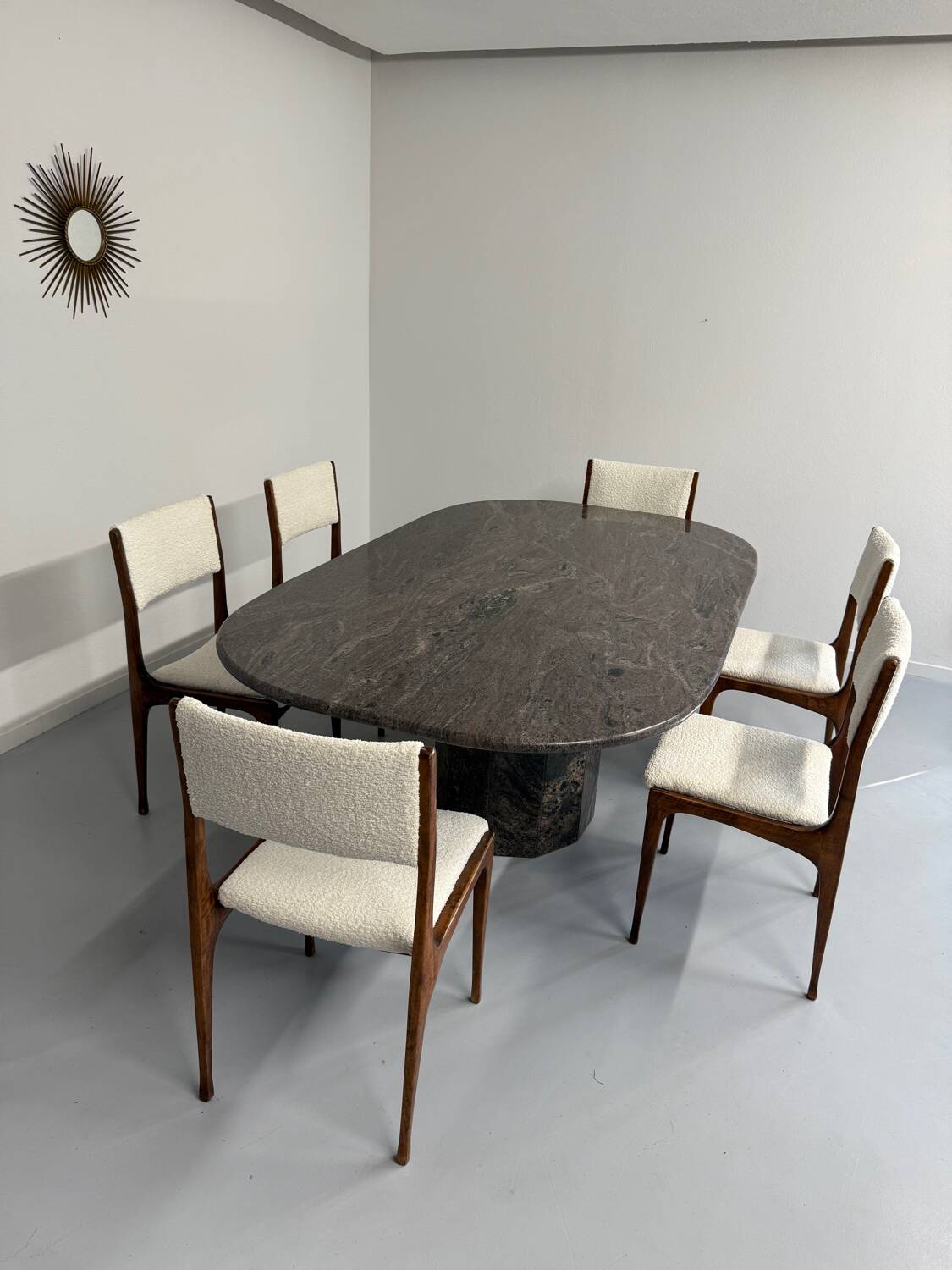 Vintage 80s Italian design marble dining table