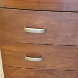 Walnut chest of drawers