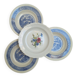 Assiettes creuses bleues vintage