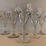 6 verres à pied anciens et soufflés à porto ou liqueur