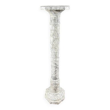 Colonne en marbre blanc veiné, XXe siècle