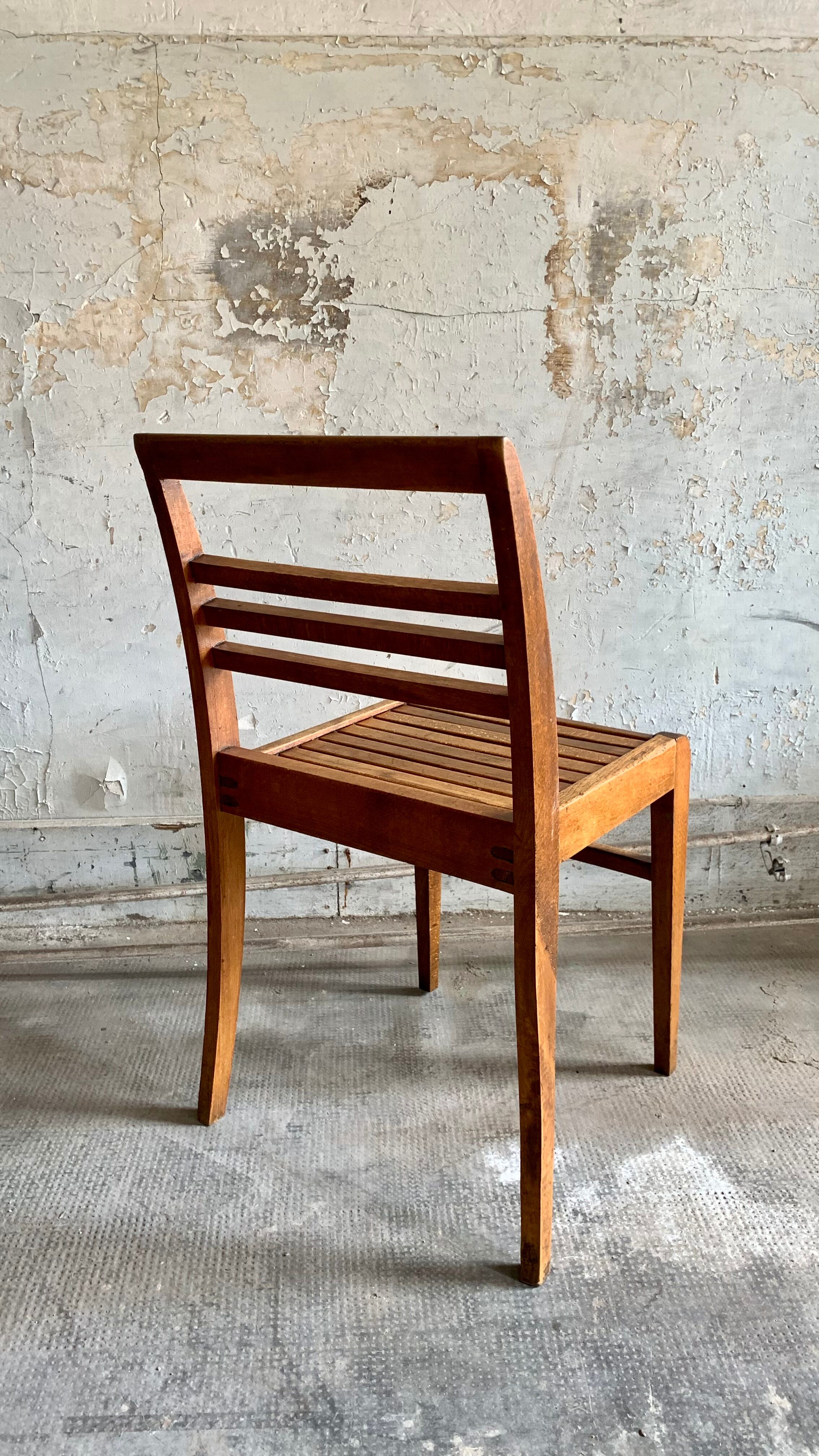 Chairs René Gabriel