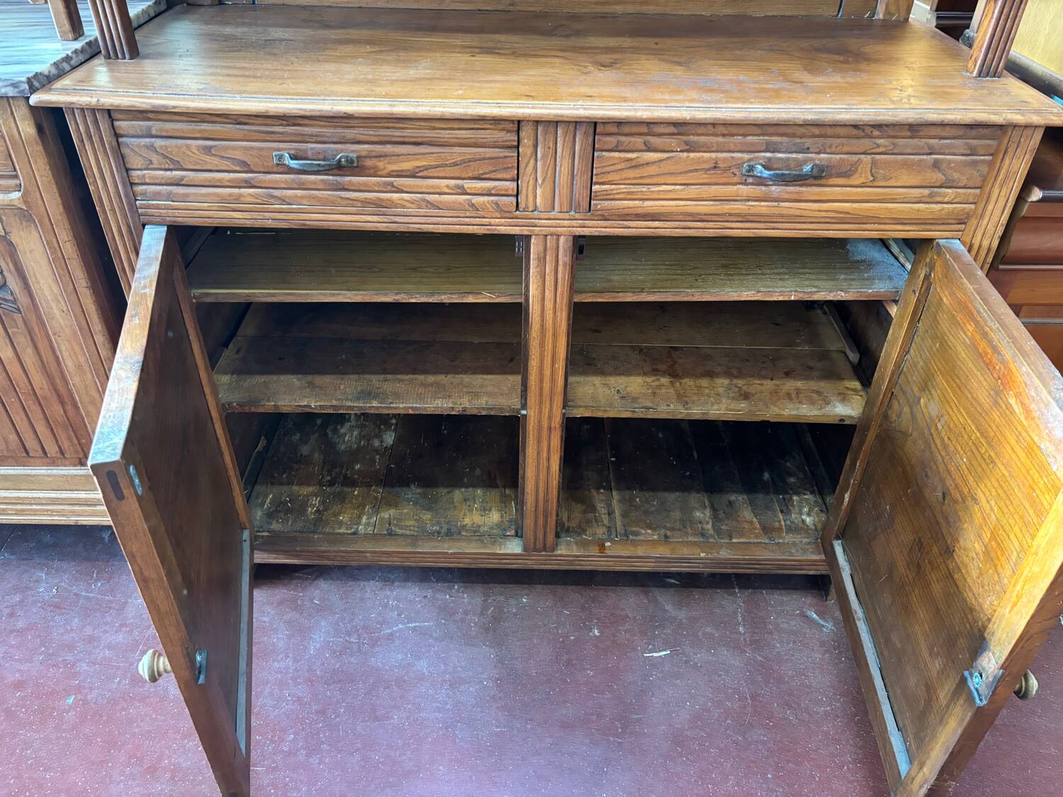 1950s dresser