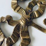 Brass knot wall hook