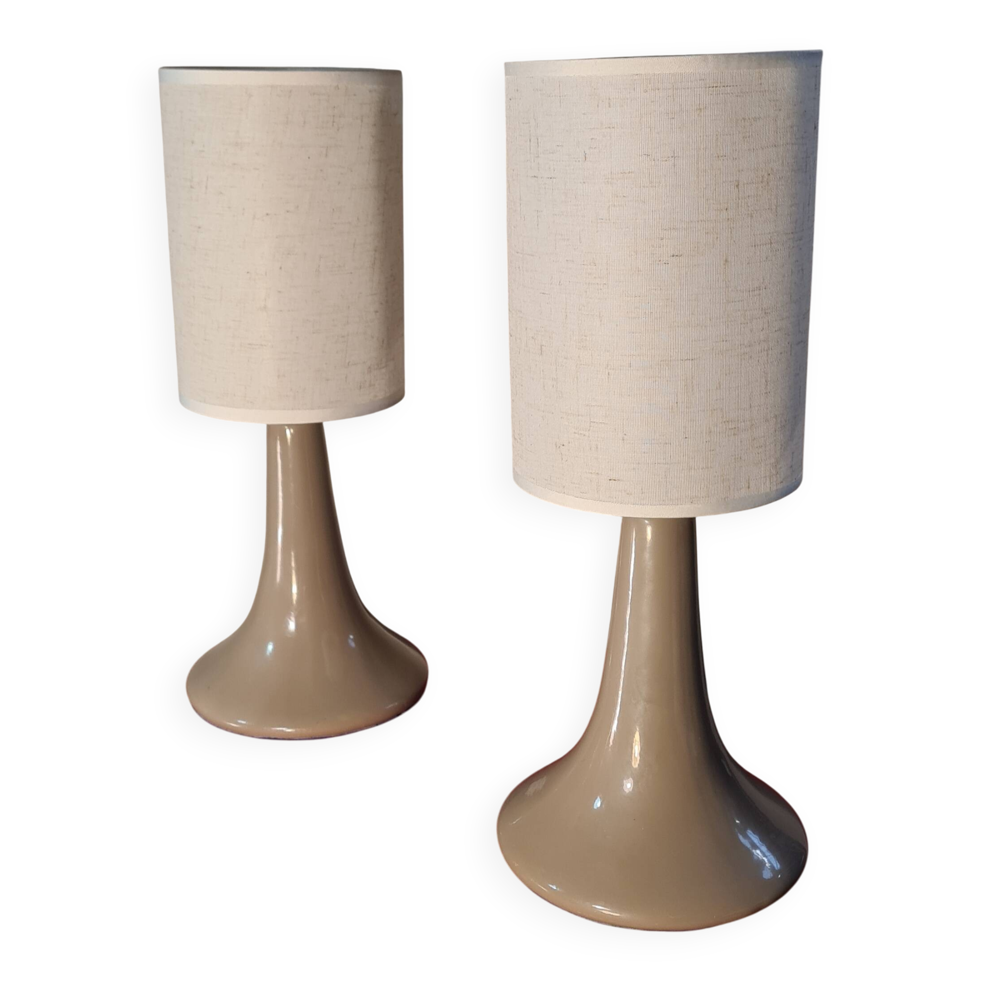 pair of taupe ceramic bedside lamps with linen lampshade 37x15
