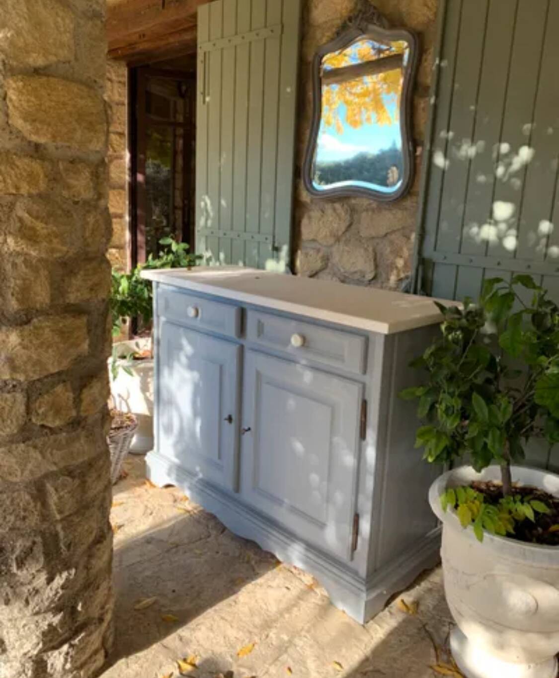 Robust country sideboard with country charm with marble handles in gray and white chalk