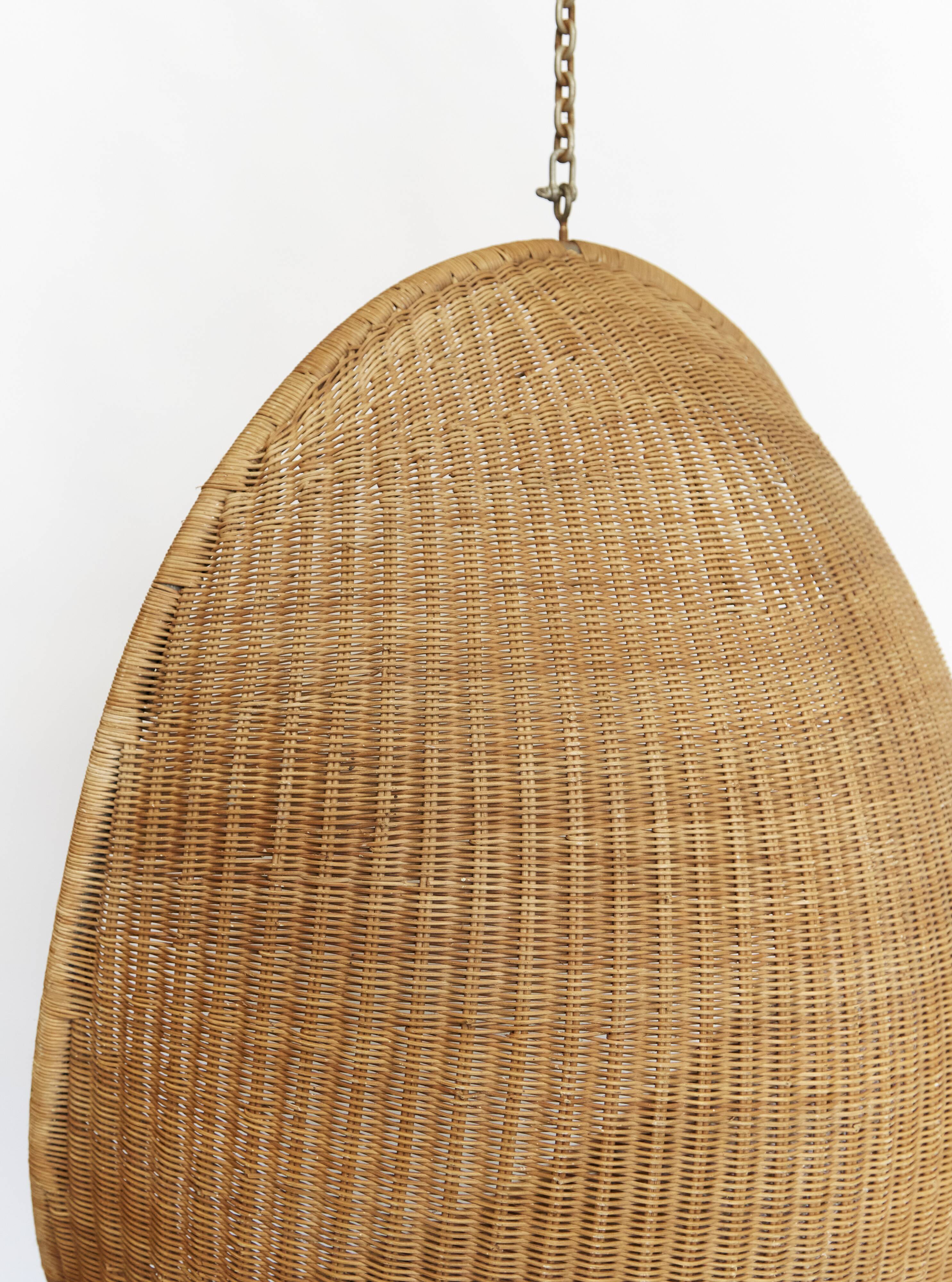 Nanna & Jørgen Ditzel "Hanging Egg" for Rober Wengler