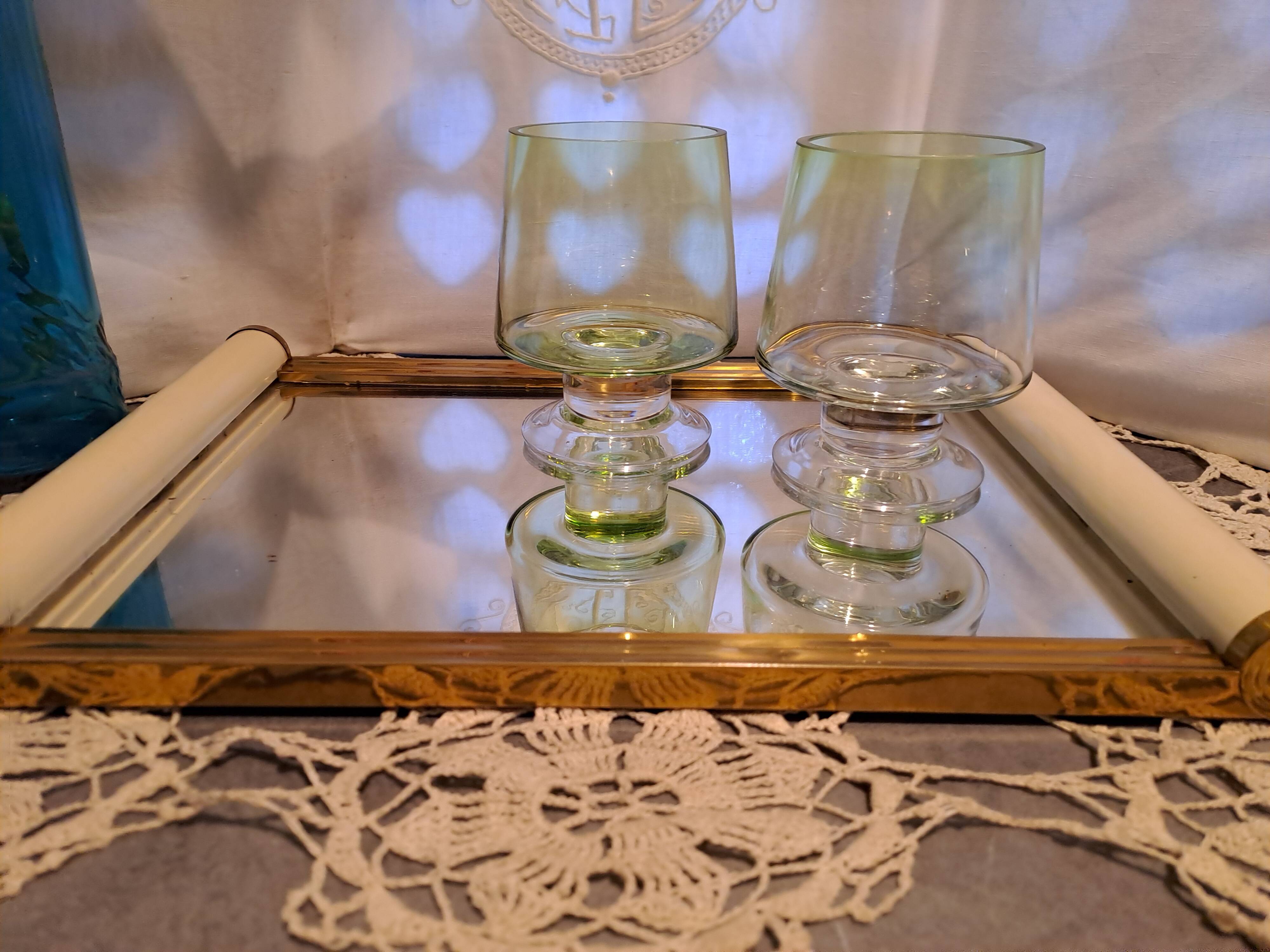 Art deco tray with rectangular mirror background