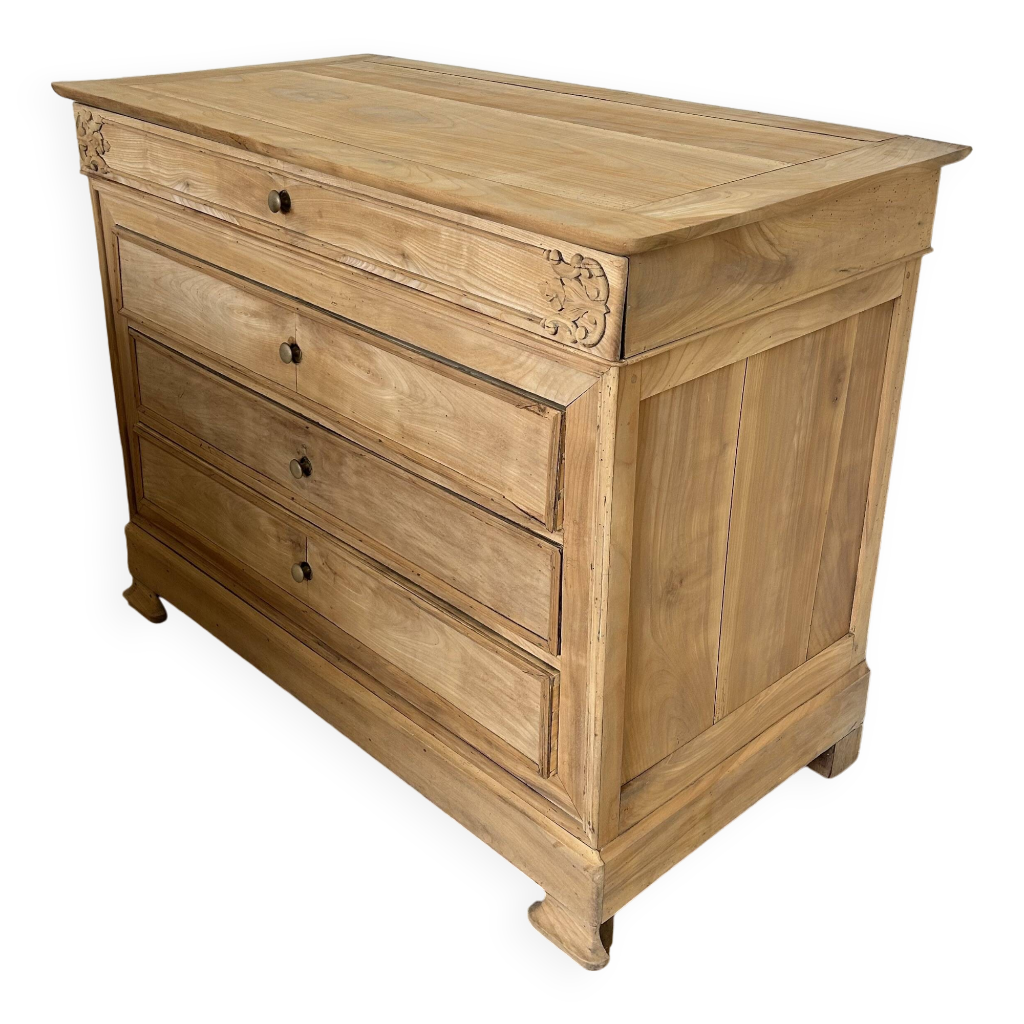 Antique chest of drawers with 4 airbrushed drawers