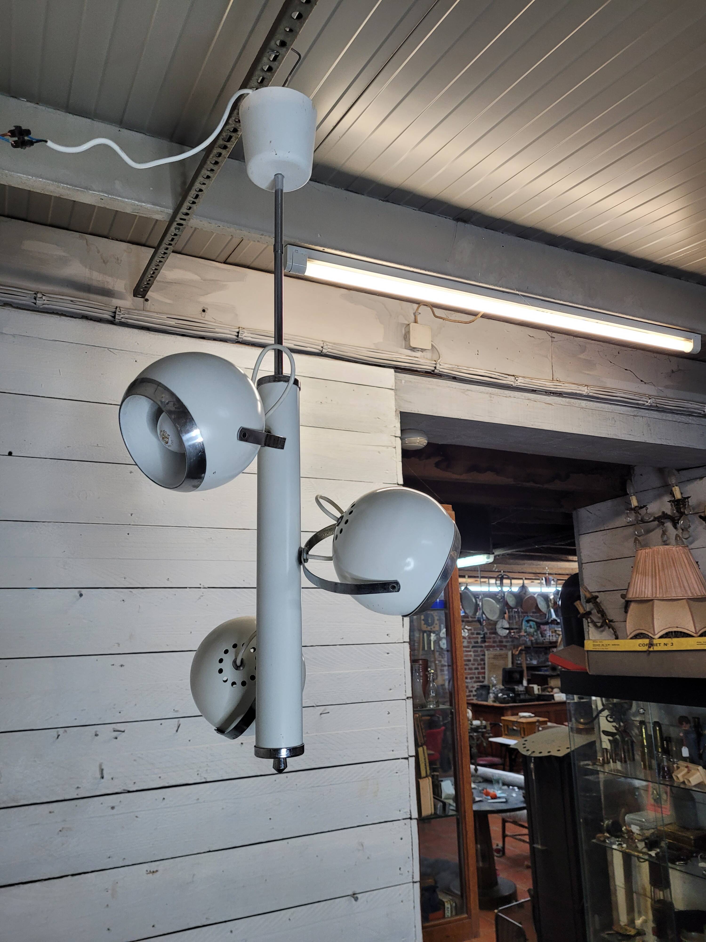 Vintage eyeball pendant chandelier with 3 lacquered reflectors