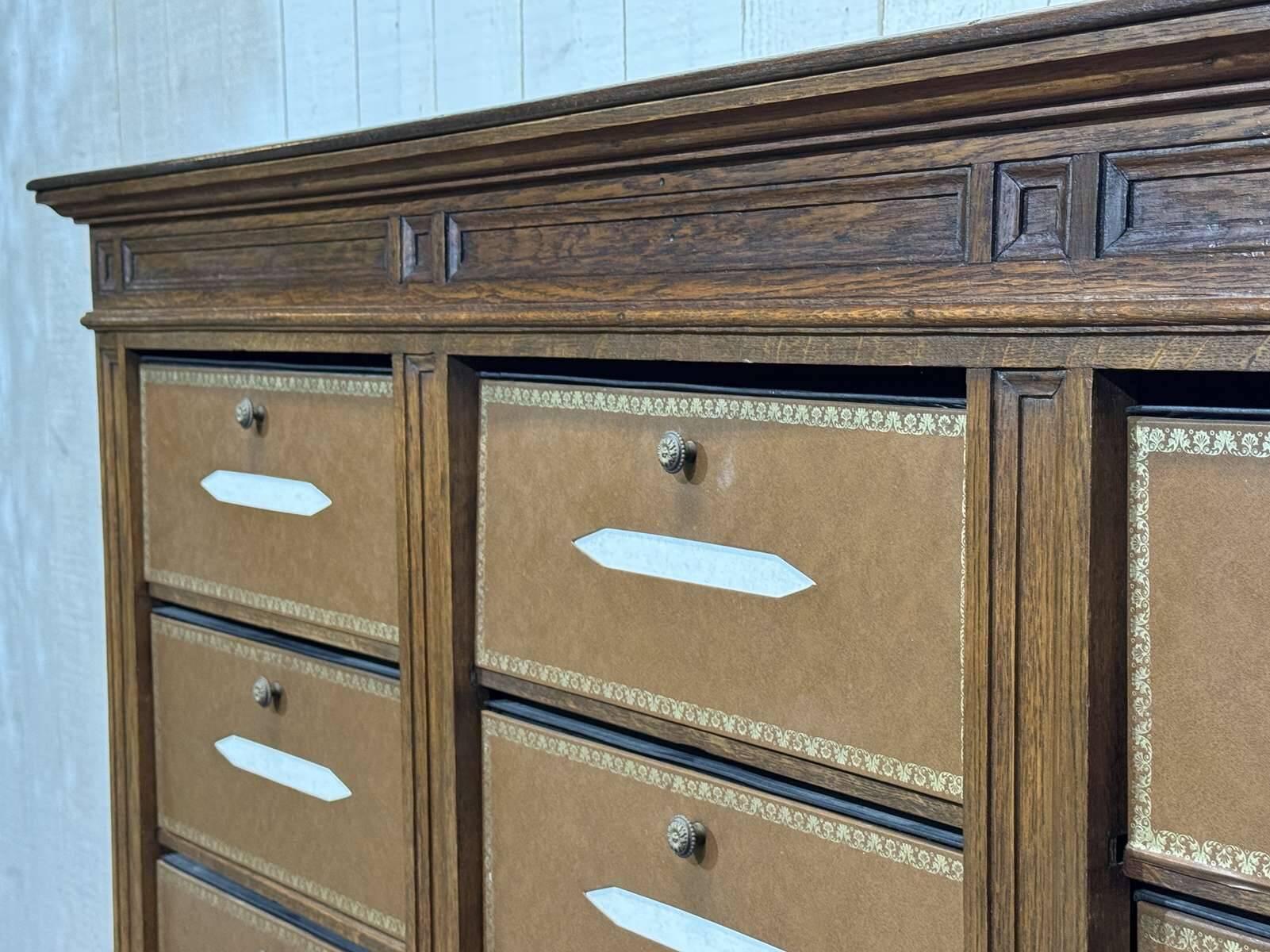 Oak cabinet from the early 20th century at support height.