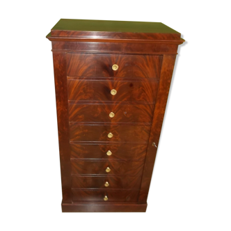 Mahogany furniture of notary rag picker