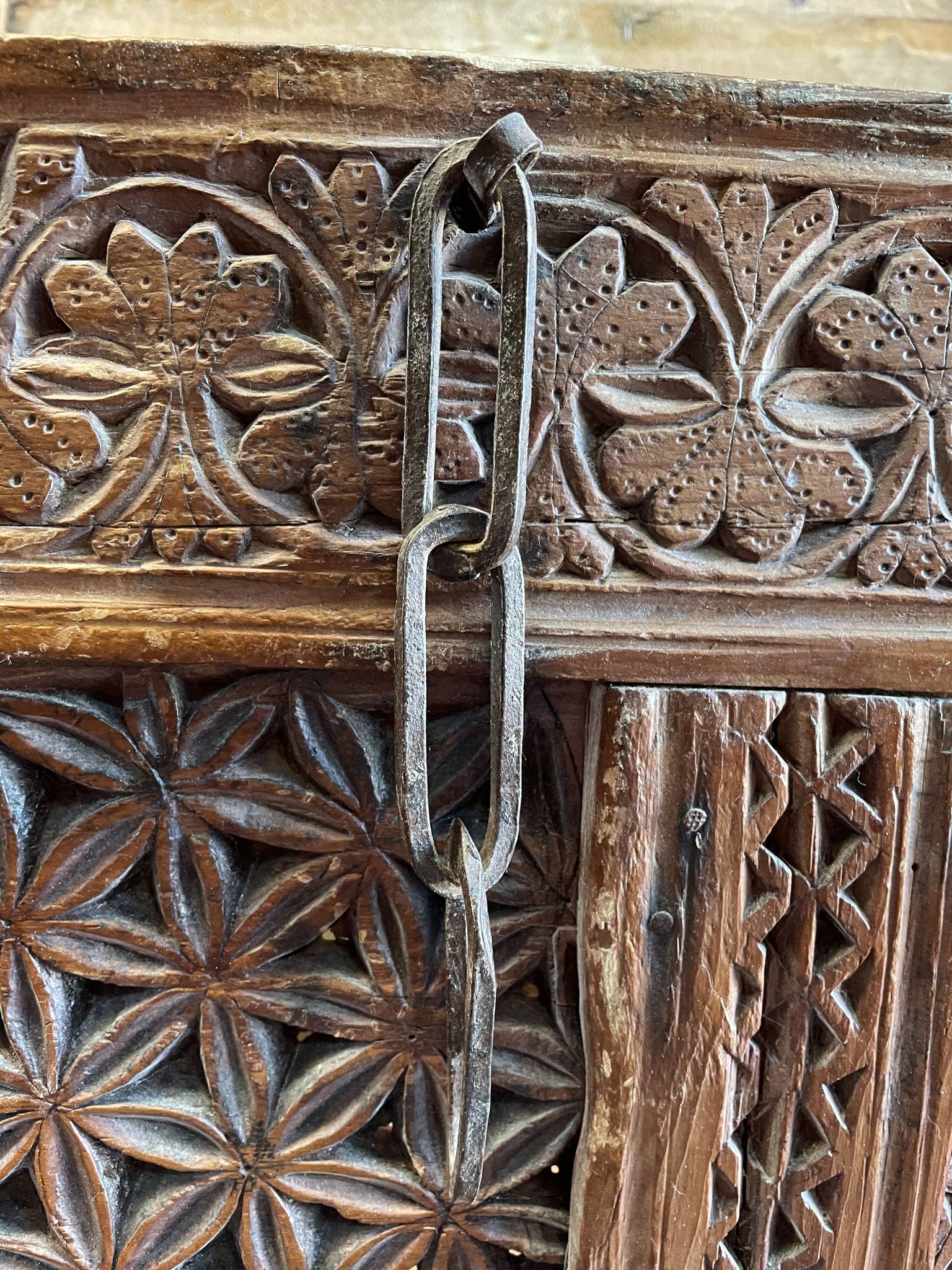 Afghanistan XIXth century wedding chest entirely hand-carved with floral decorations.