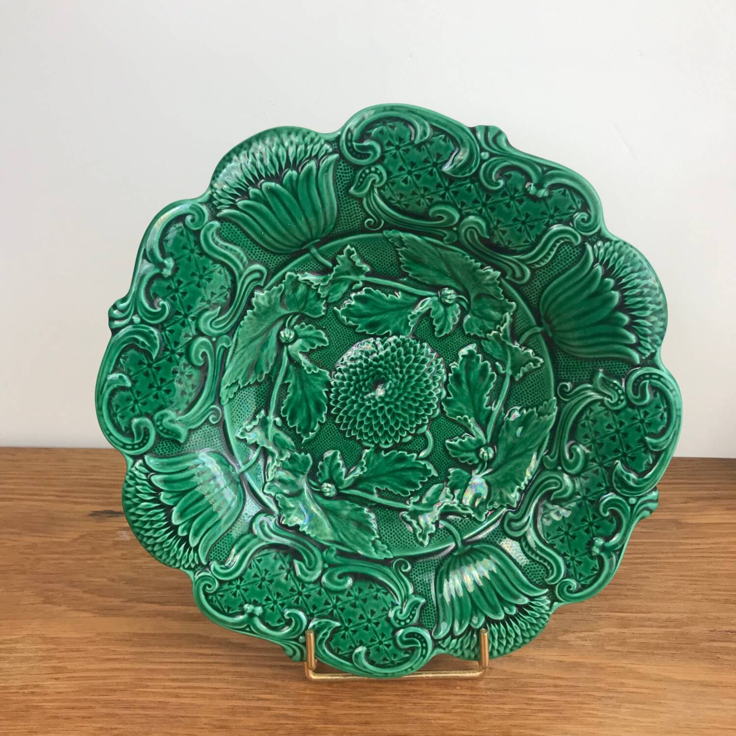 Rare very pretty plates/small dish in barbotine fine earthenware vaudranges