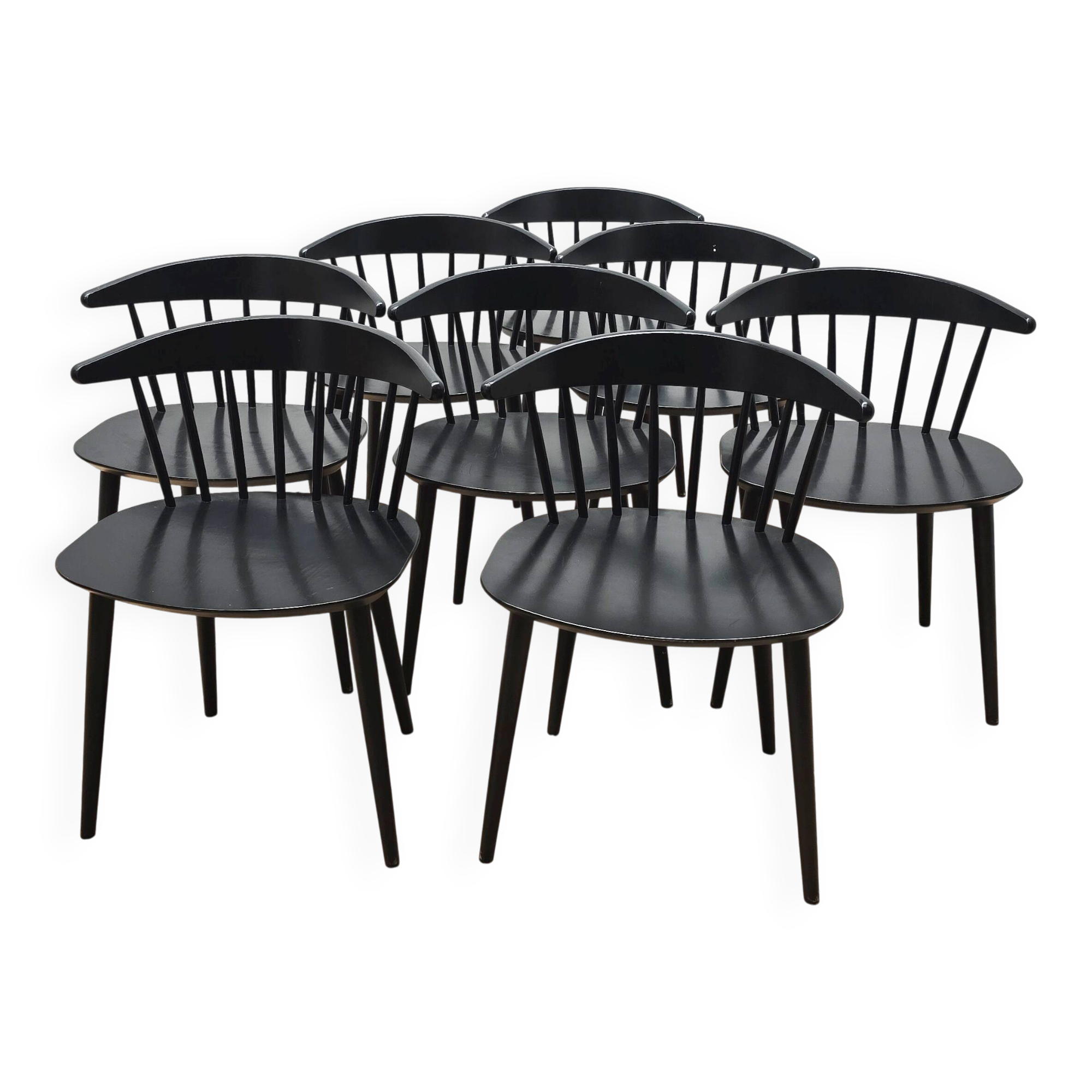 Set of 8 J104 chairs, Hay