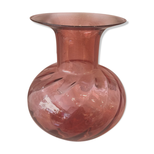 Vase forme oignon de couleur rose