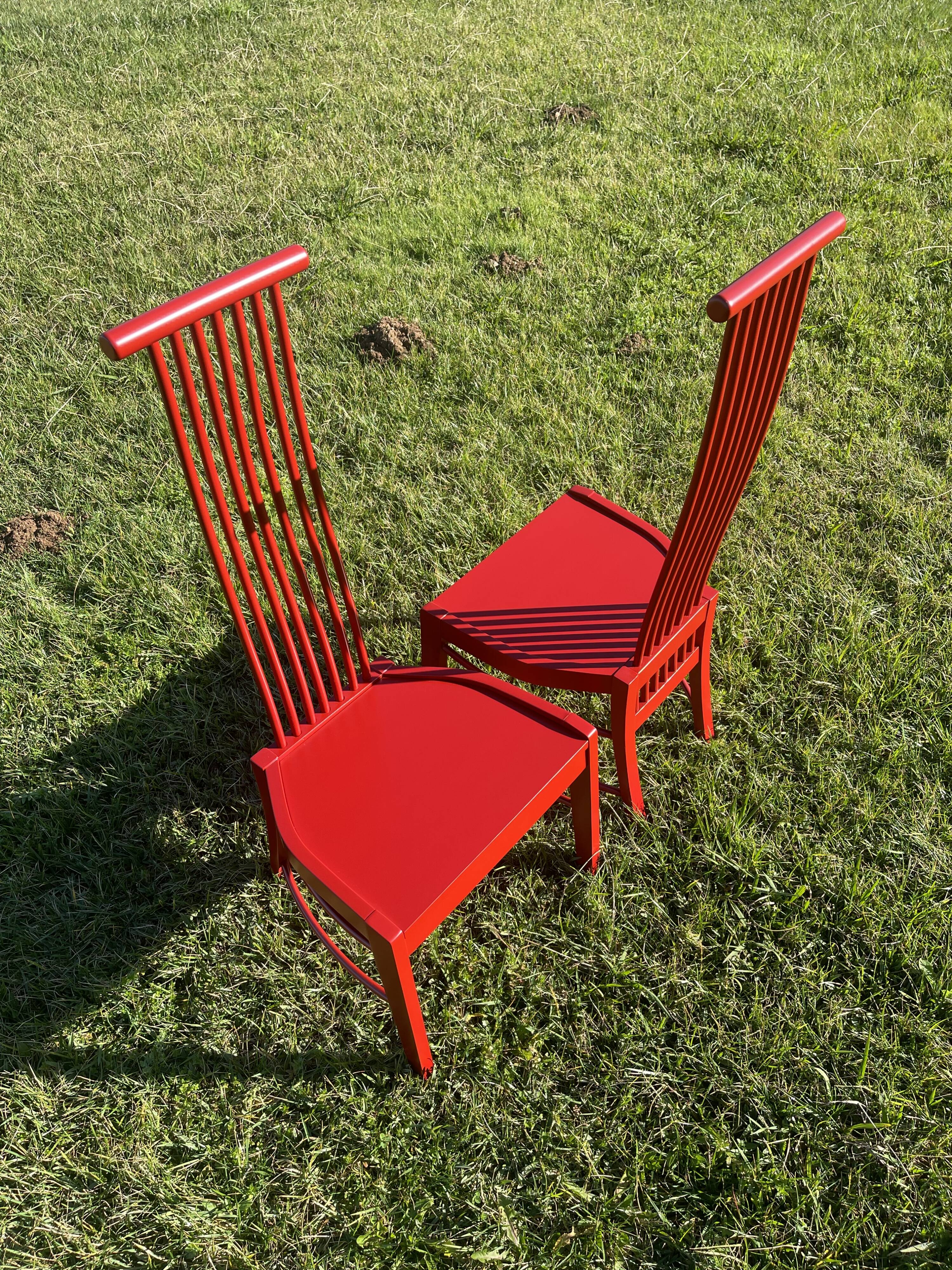 Chaises années 1980 rouges