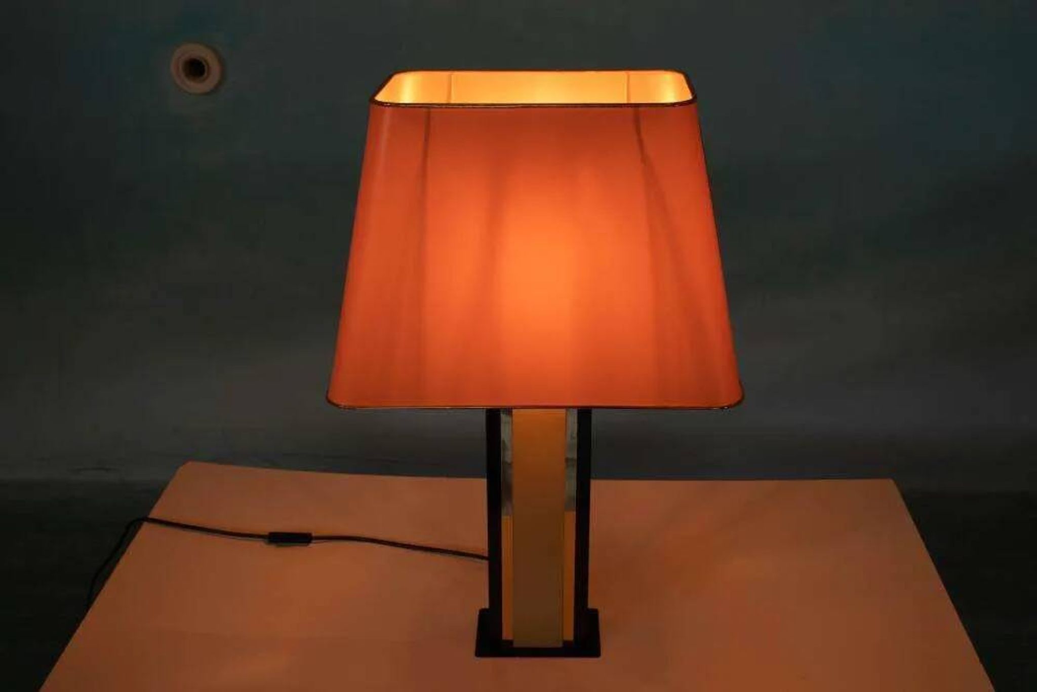 Lampe de table Regency de style hôtel vintage des années 70