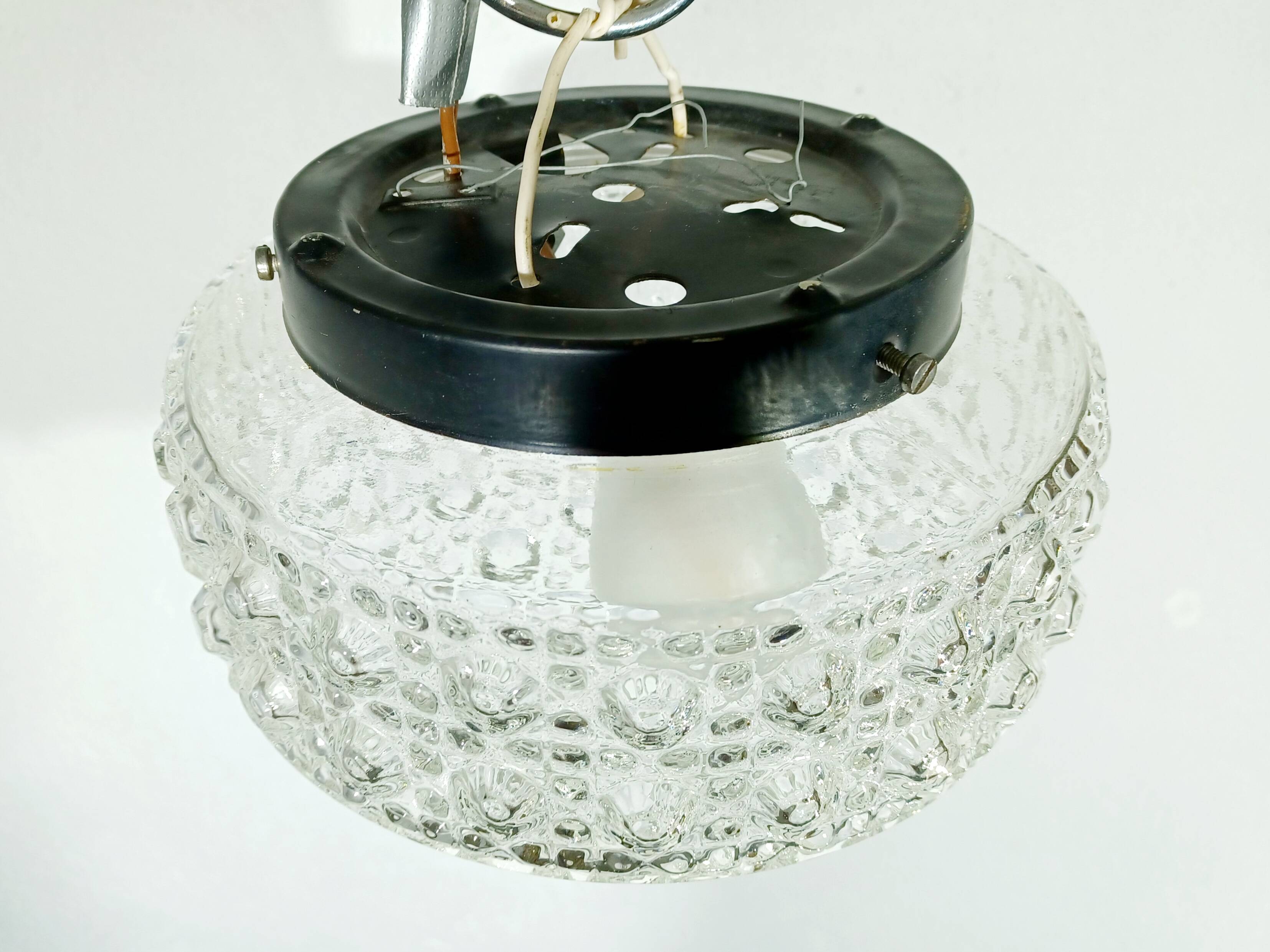 Plafonnier à 1 lumière en verre ciselé