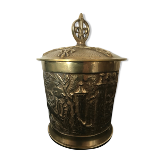 Pot à tabac en bronze Max Le Verrier