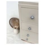 Commode vintage